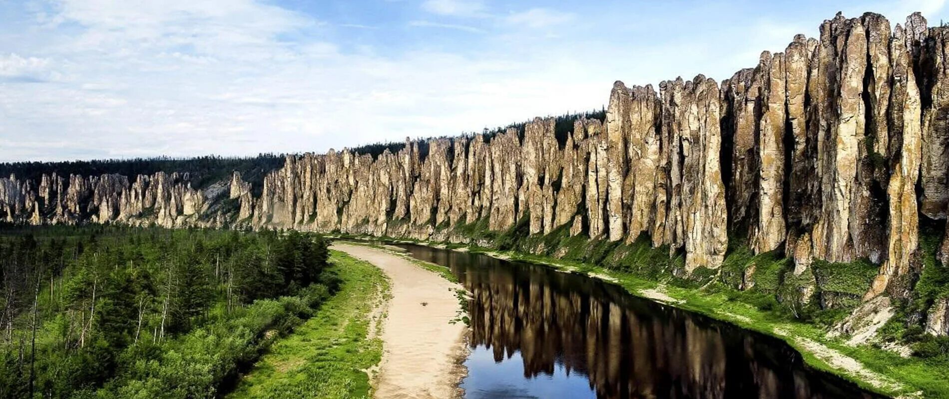 Природное наследие сибири. Река Лена Ленские столбы. Ленские столбы в Якутии. Национальный парк “Ленские столбы”, Якутия. Якутск Ленские столбы.