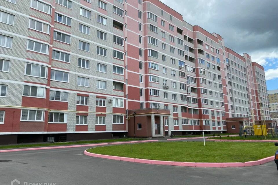 Ул вяземского 13 брянск. Брянская 8 сбербанк. Брянска 8. Флотская 6 брянск. Имени а.