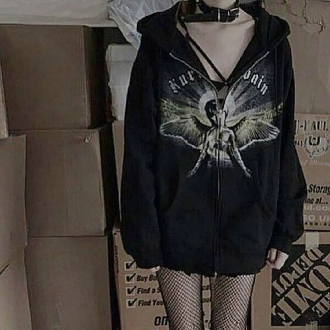 Дрейн aesthetic. Goth outfit Грандж 2020 корейская одежда. Одежда в стиле гранж Дрейн. Drain стиль одежды.