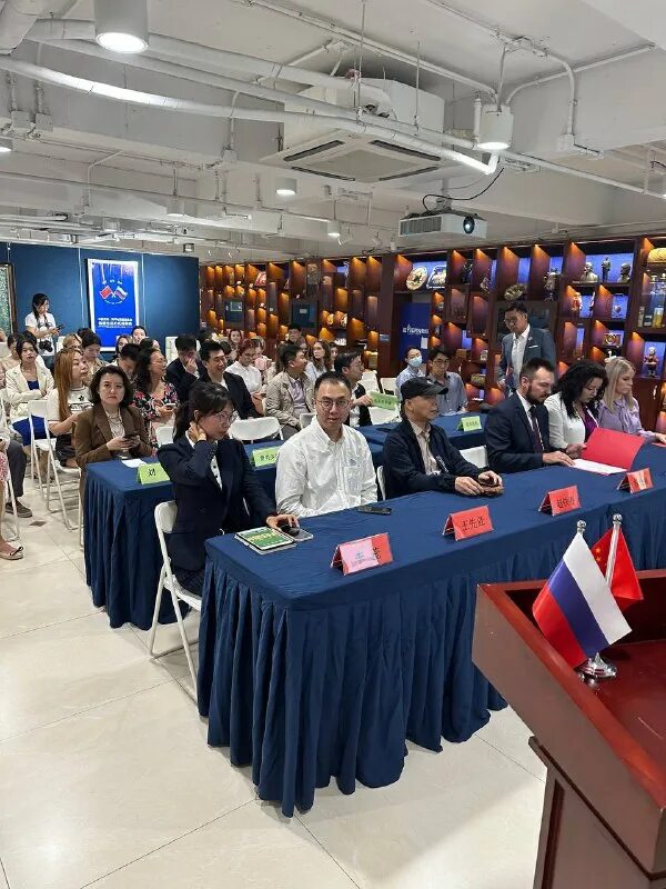 Китайская гильдия. Узбекистан 2022. Российско-китайская гильдия коммерции. Делегация в шанхае. Российско-китайская гильдия коммерции.