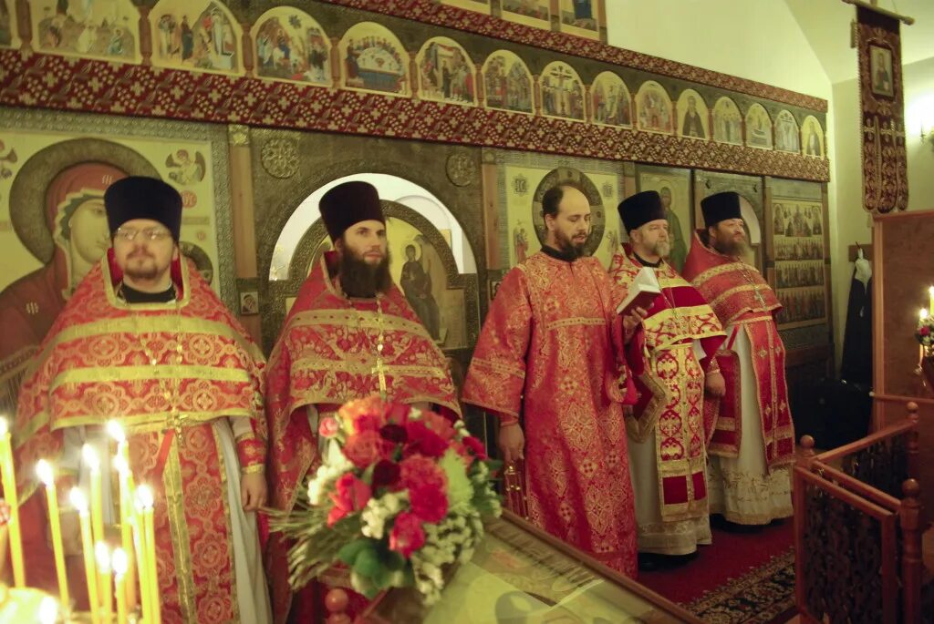 храм анастасии узорешительницы в теплом. храм анастасии узорешительницы в теплом. храмовый комплекс анастасии узорешительницы в теплом стане. храм в теплом стане расписание. настоятель храма анастасии узорешительницы в теплом стане.