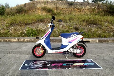Honda dio racing
