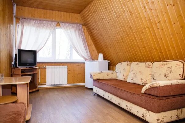 Nadezhda, tourist camp, Saratov Region, Engelsskiy rayon, Krasnoyarskoye munitsi