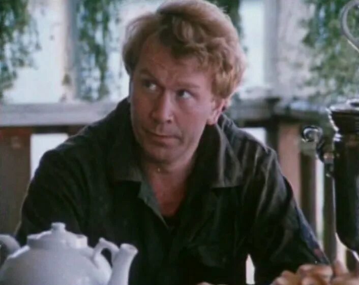 земляникин владимир михайлович актер. автограф герман качин актер. нам здесь жить 1982. нам здесь жить 1982. нам здесь жить 1982.