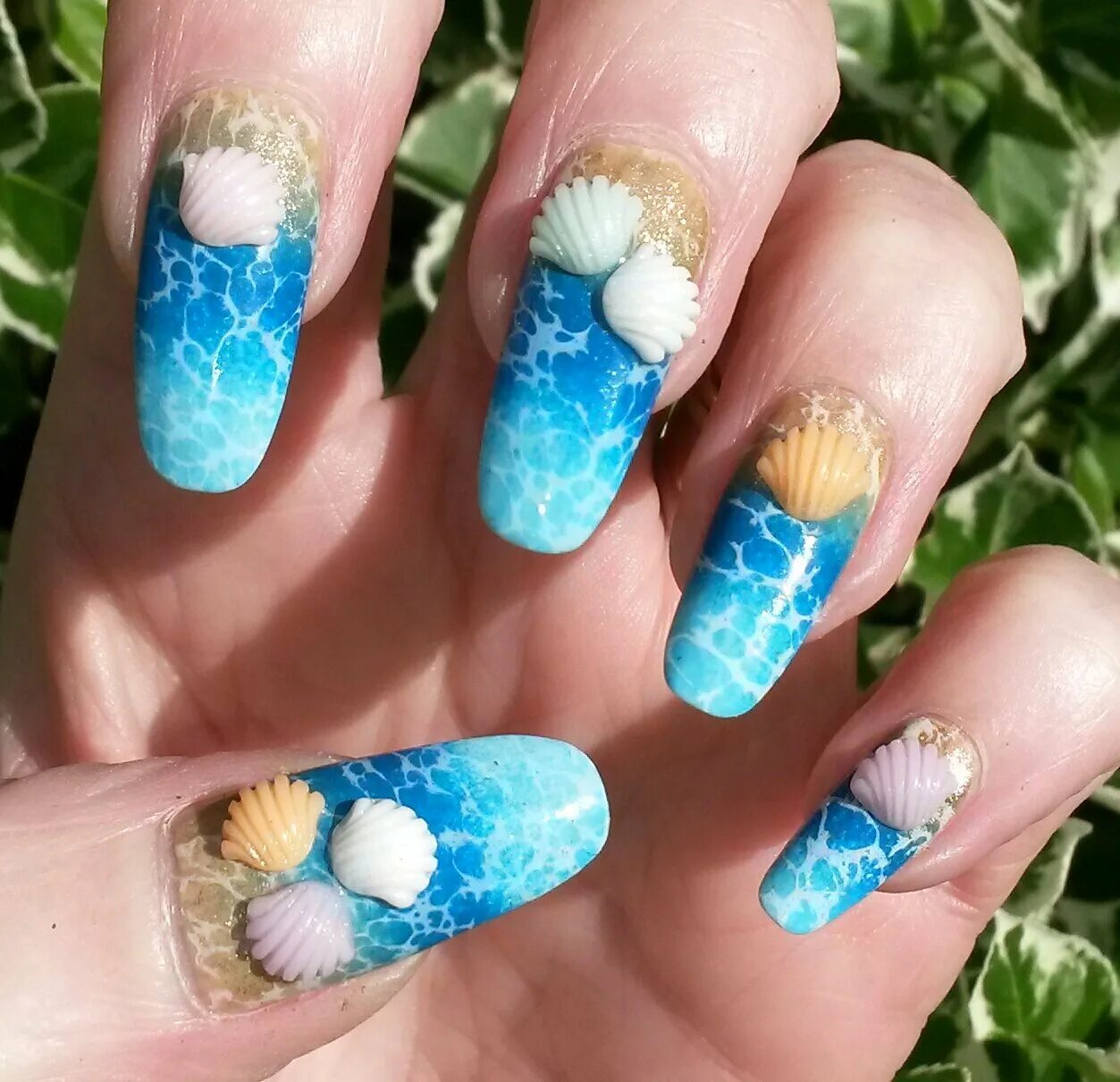 Морской дизайн ногтей. Морские ногти. Маникюр Ракушка. Ногти морская тематика. Маникюр на море.