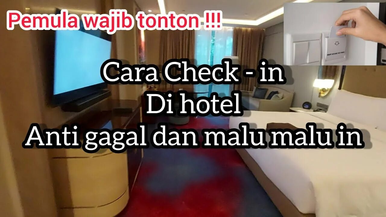 Check in bareng pacar. Check in bareng pacar