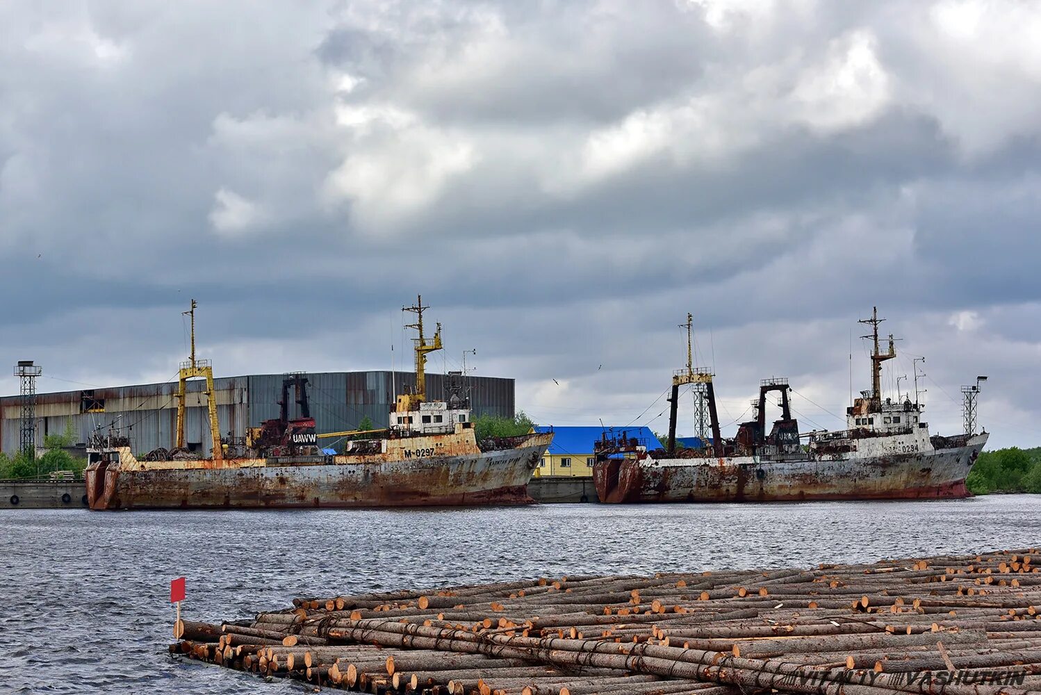 Причал 23. Острова дачи на паране. 23 причал набережная ростов. Маленькая плавучая дача. Причал мойка 39 санкт-петербург.