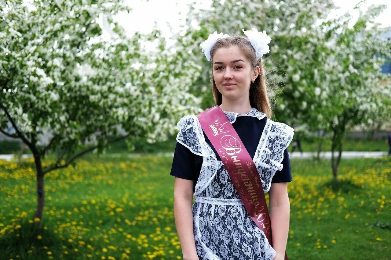Сколько лет выпускникам 9 класса