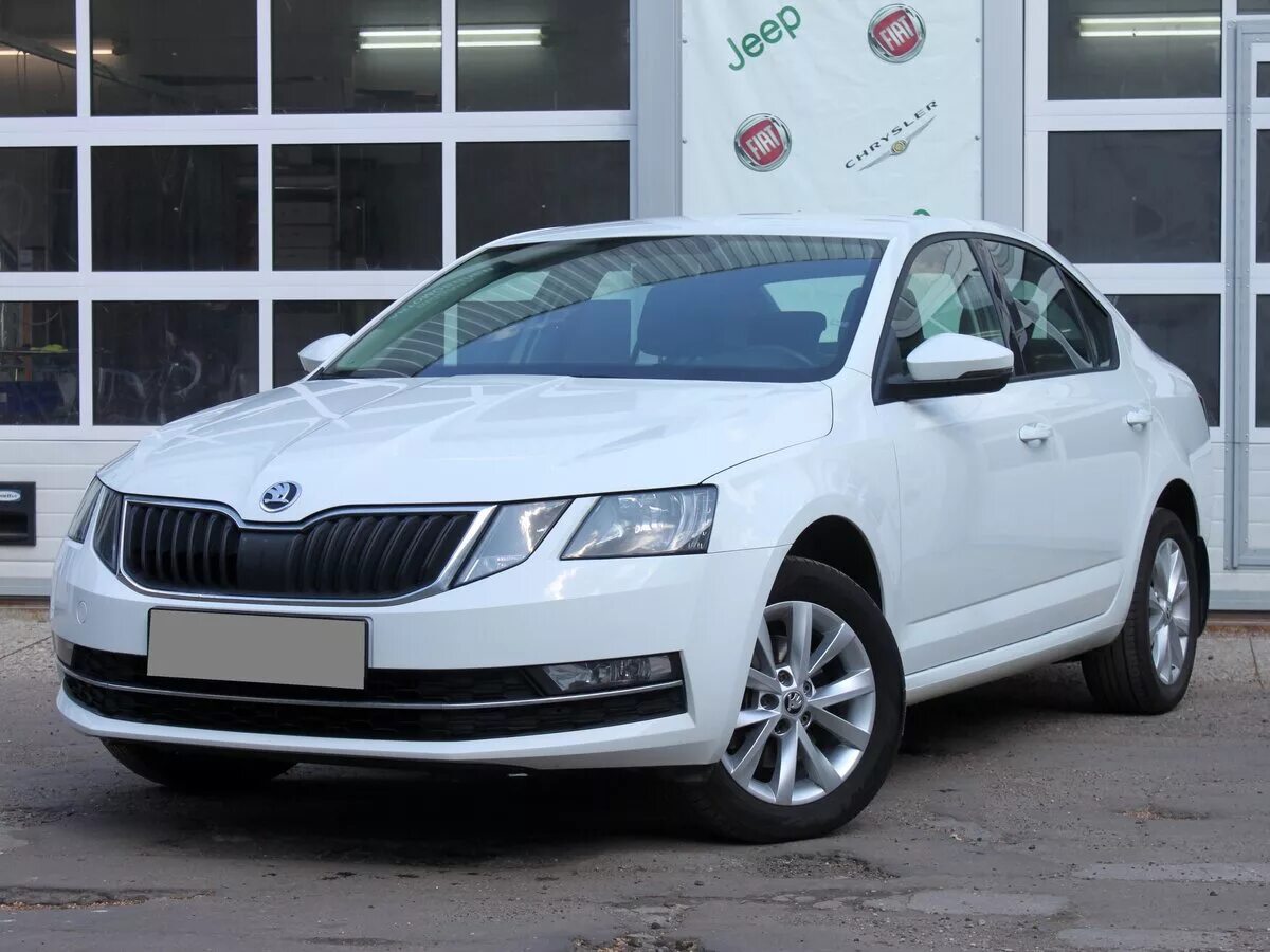 Skoda Octavia 2018. Shkoda Octavia 2018. Skoda Octavia 2018 белая. Купить октавию 2018