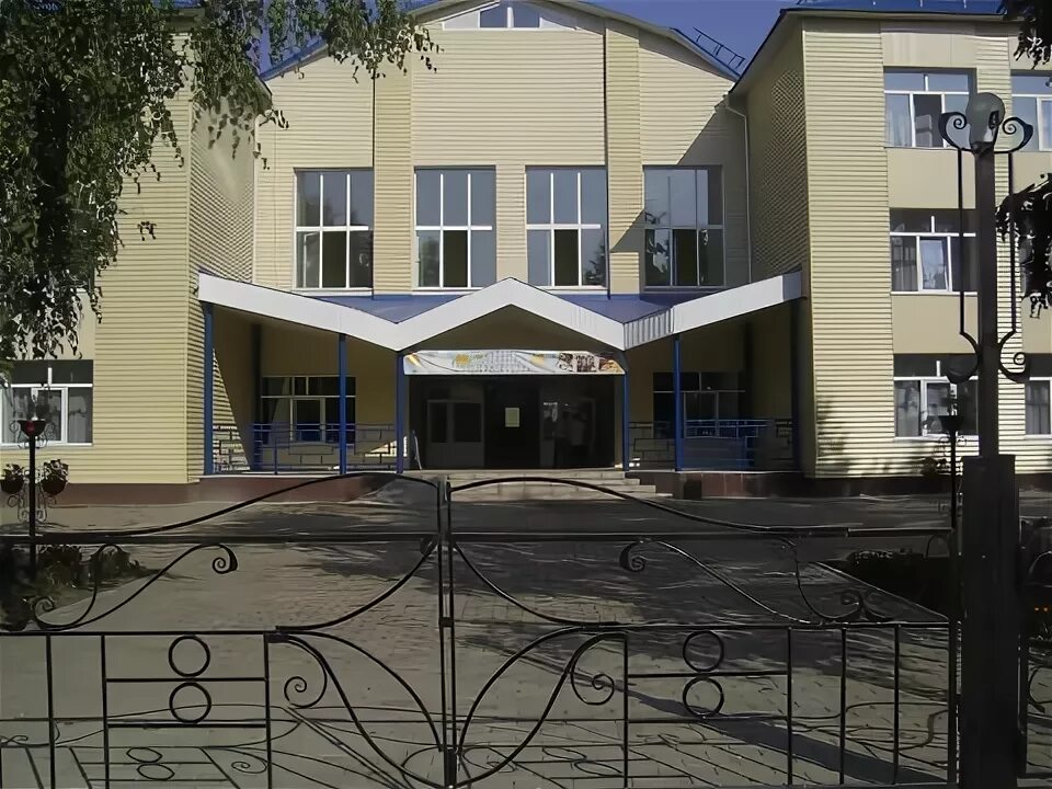 11 школа смоленск. 31 школа смоленск. Школа 2 смоленск. Школа 2 смоленск. Смоленская школа номер 2.
