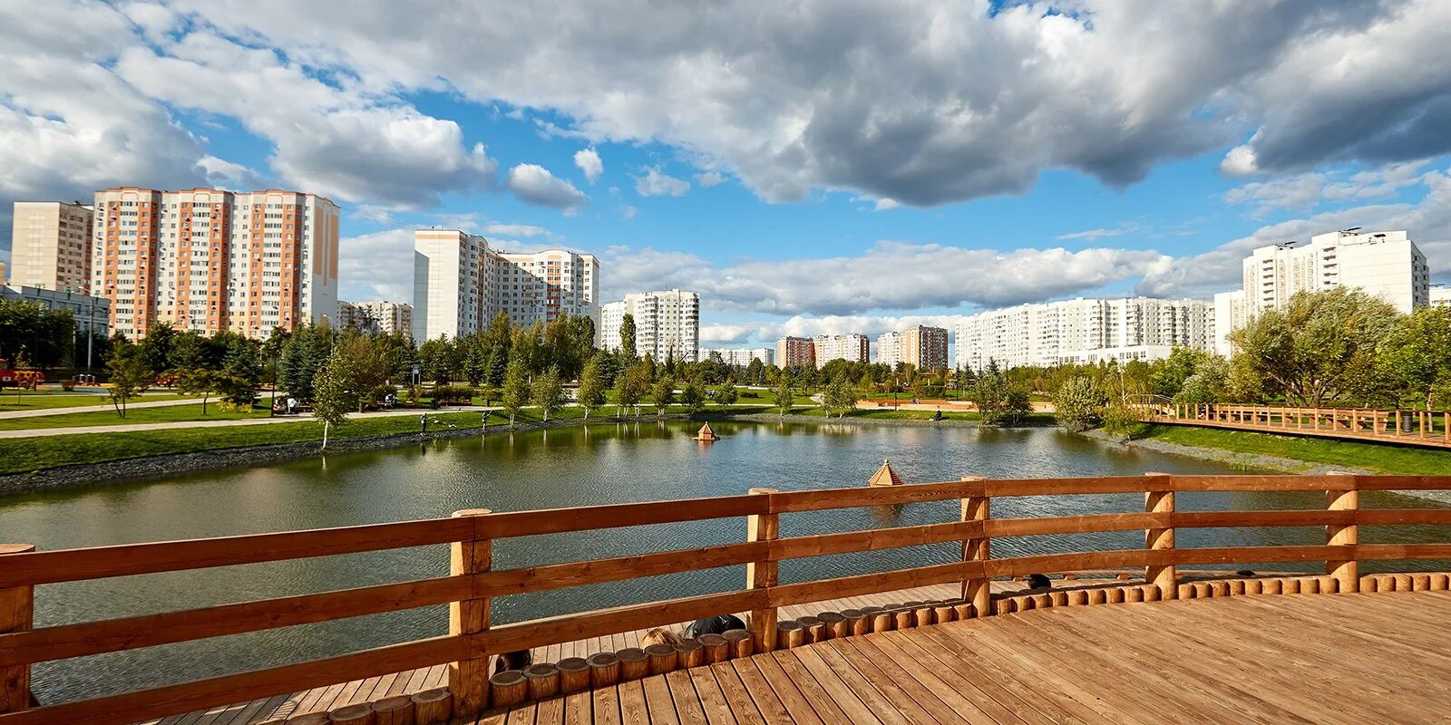 Парк северный район москвы. Парк Южное Бутово. Ландшафтный парк Южное Бутово. Черневский парк Южное Бутово. Парк Южное Бутово Бунинская аллея.