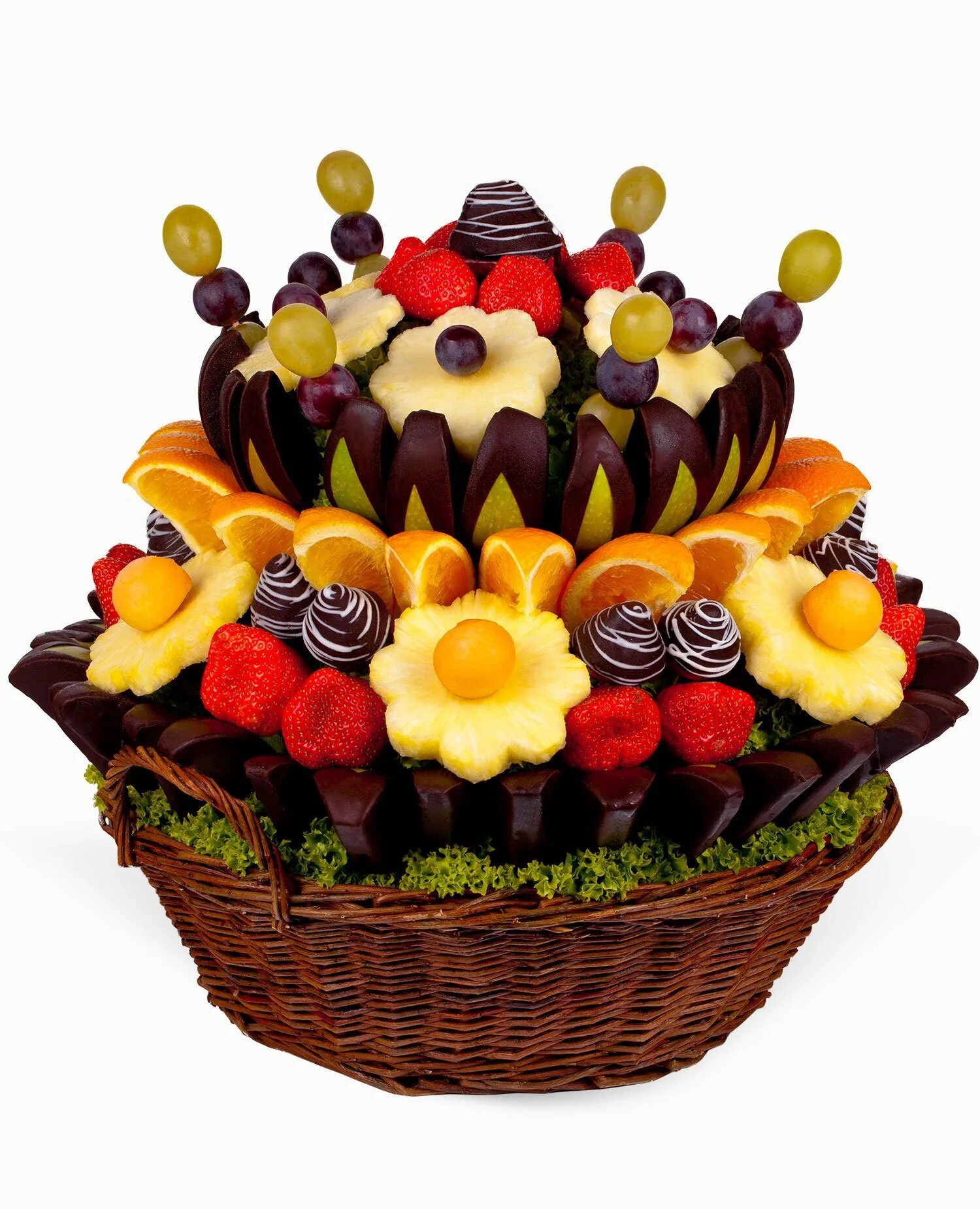 Торт с фруктами. Фруктово шоколадный букет. Торт корзинка с фруктами. Торт корзина с фруктами и цветами.
