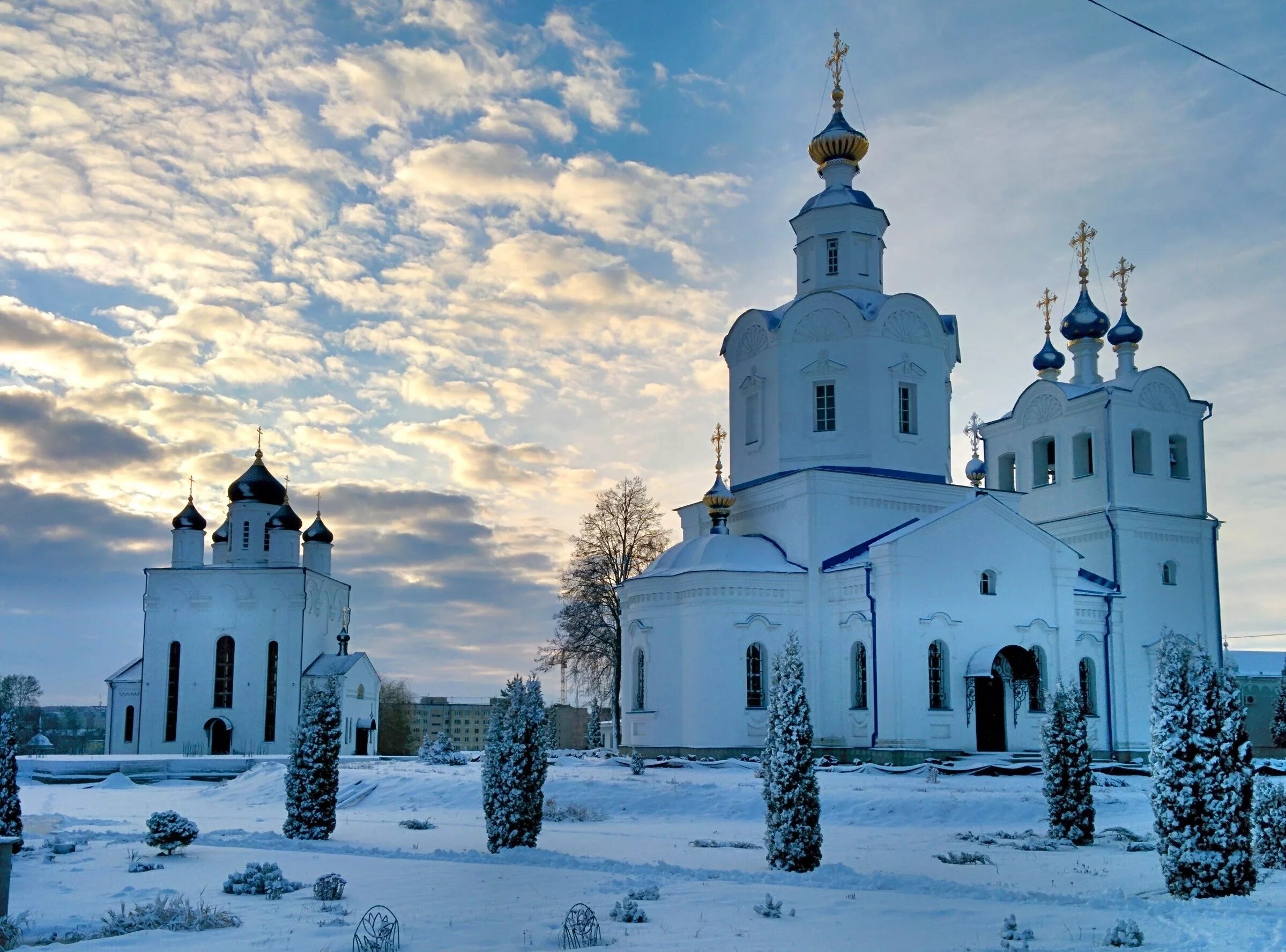 успенский мужской монастырь орел. новомосковск успенский мужской монастырь. свято-успенский монастырь (новомосковск). орловский мужской монастырь. свято успенский монастырь города орла.