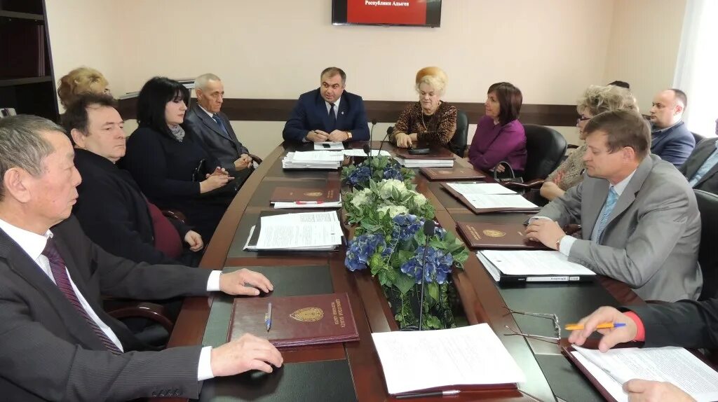 заседание совета адвокатской палаты. адвокатская палата воронеж. хуако аюб кадастровая палата. заседание совета адвокатской палаты. хуако хамид казбекович.