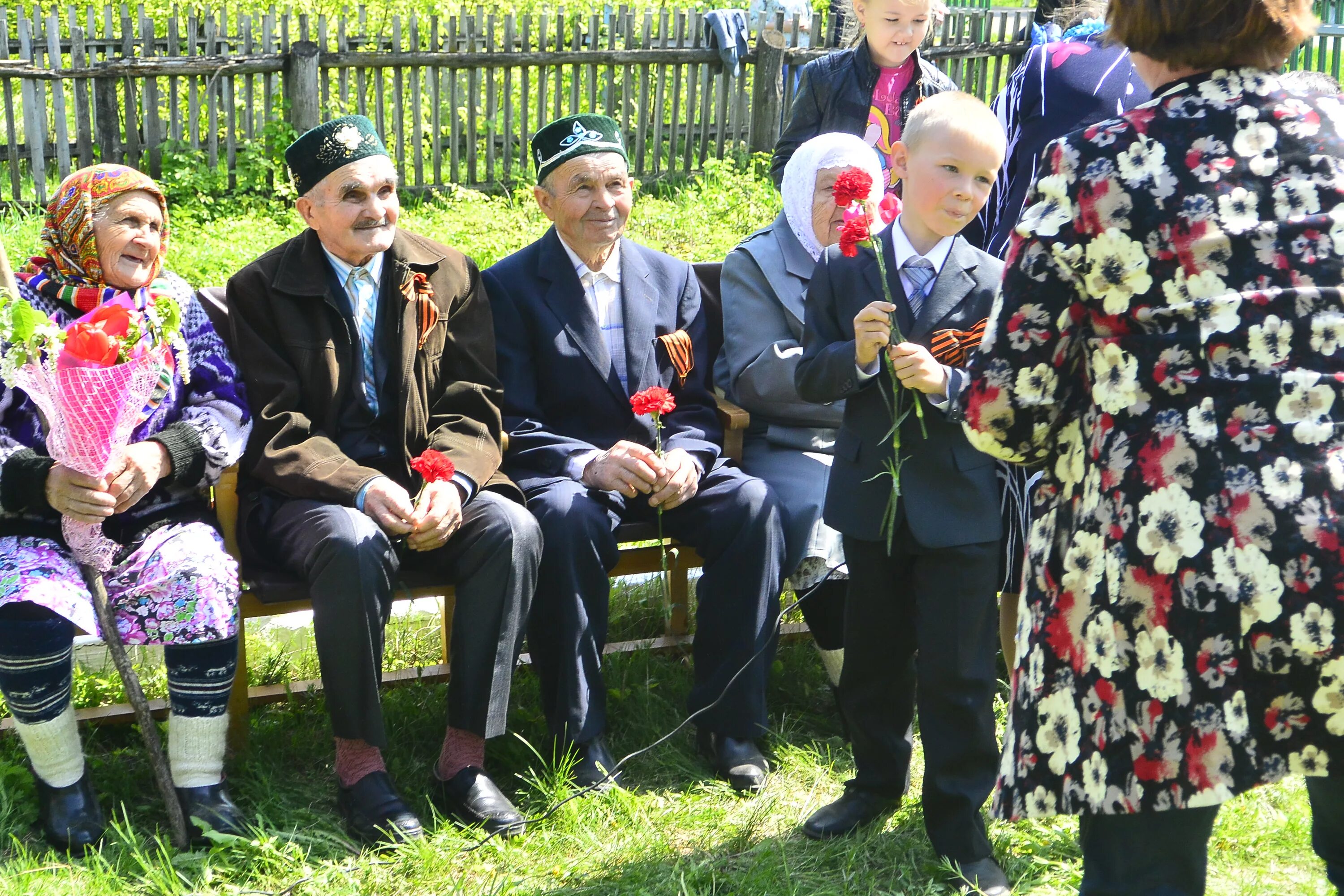 Погода альшихово. Пожар в буинском районе сегодня. Село альшихово. Село ембулатово. Альшихово пановы.