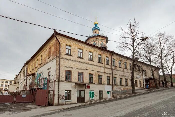 "Street Musa Jalil" Изображения: просматривайте стоковые фотографии, векторные и