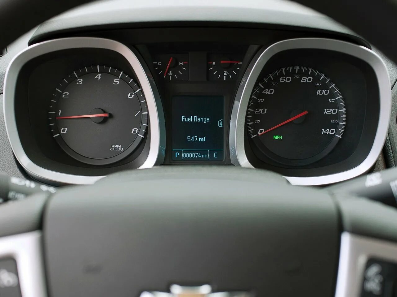 Спидометр шевроле эквинокс. Fuel range. Fuel range. Chevrolet equinox 2013 салон. Шевроле единокс 2.