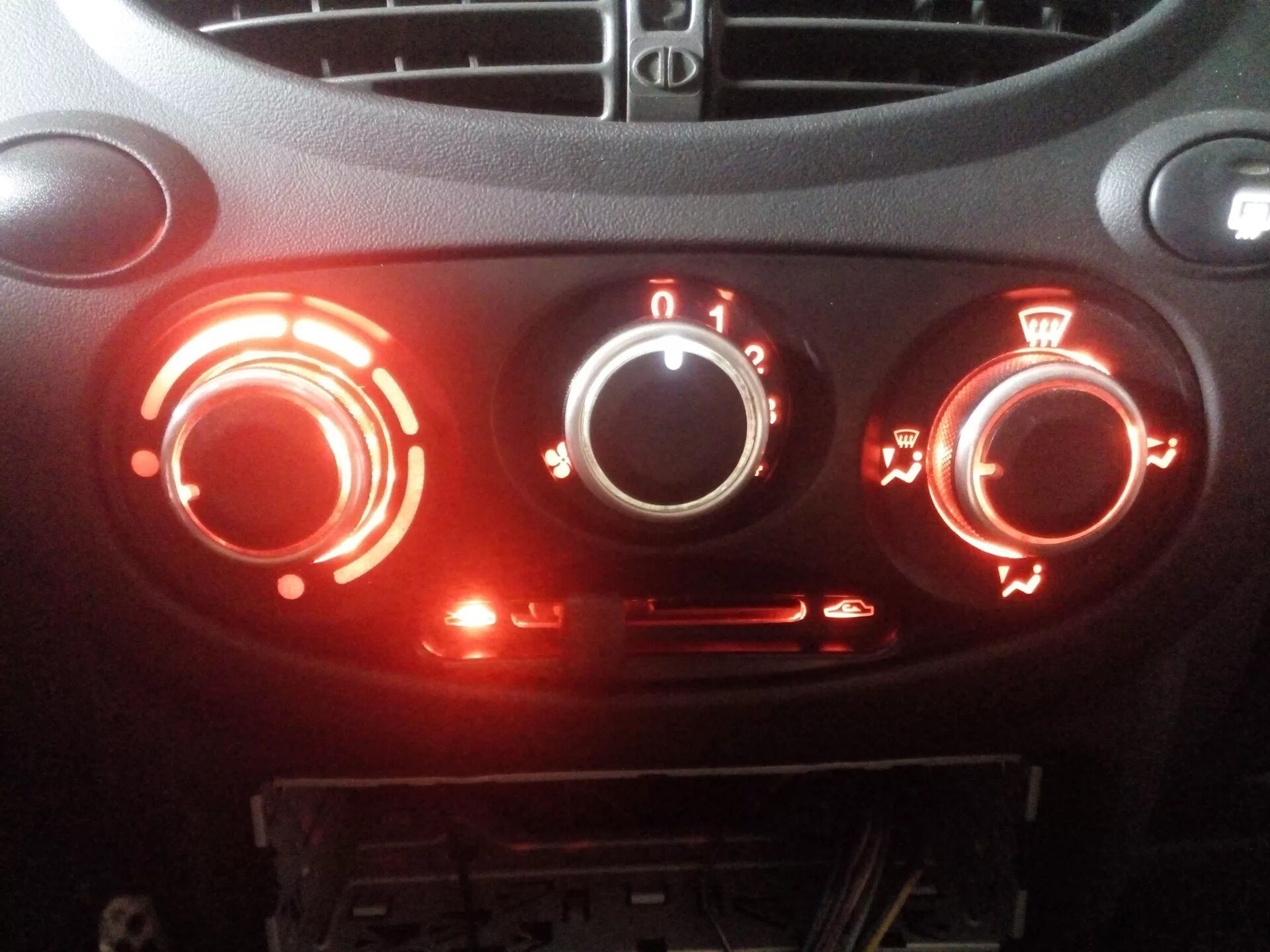 Блок управления кондиционером калина 1. Блок управления кондиционером калина 1. Блок управления кондиционером калина 1. Блок сауку калина 1. Блок управления ваз-1118 климатической установкой.