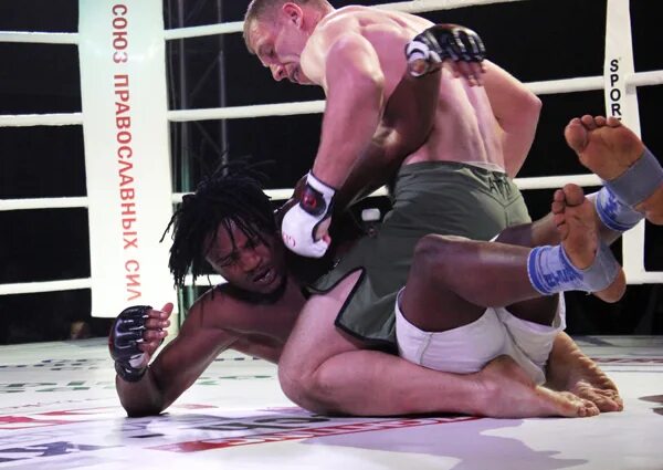 Смешанное боевое единоборство мма. Смешанные единоборства мма. Смешанный поединок. Смешанный поединок. Конор макгрегор бойцы смешанных единоборств.