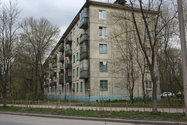 Металлургов 18 череповец. Бардина 18 череповец.
