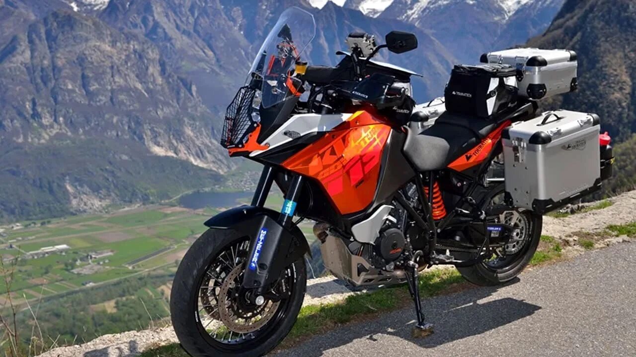 Топ тур эндуро. Мотоцикл ktm adventure 1190. ктм адвенчер 1190. ktm 1190 adventure. ктм туристический эндуро.