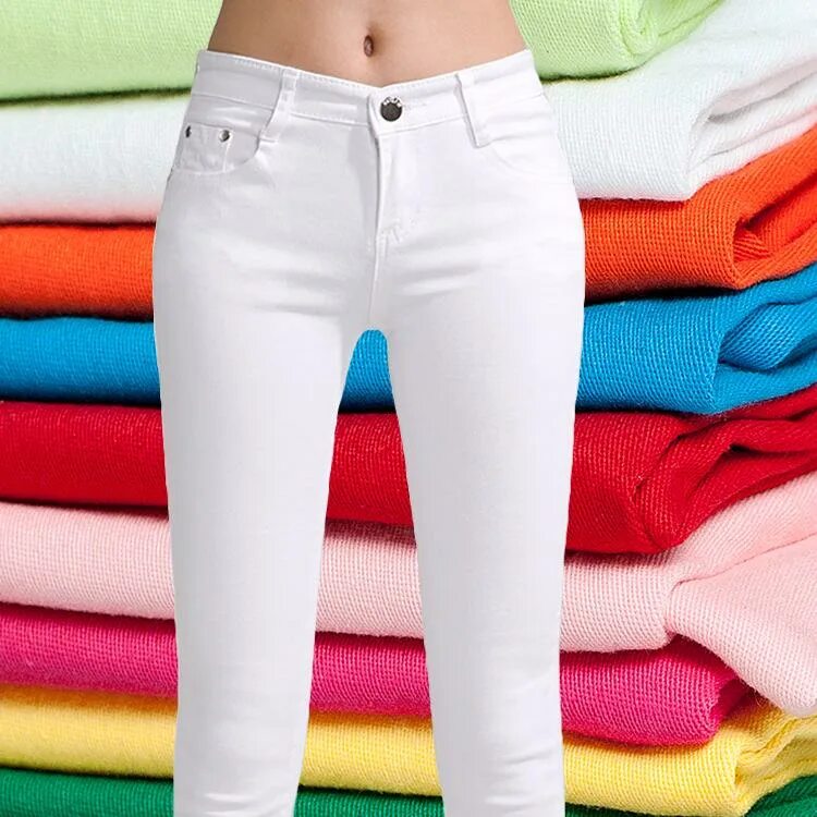 Купить тонкие джинсы женские. Цветные джинсы женские. Штаны женские. Яркие брюки женские. Цветные брюки.