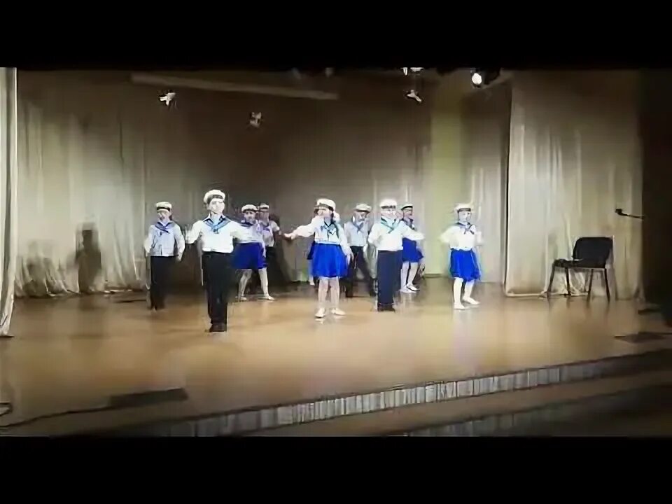 Танец моряков в детском саду песня. Танец морячка старшая группа в детском саду. танец морячки хореография. костюмы для танца моряков в доу. танец морячка селиверстова.