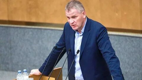 Депутата предложили приняли