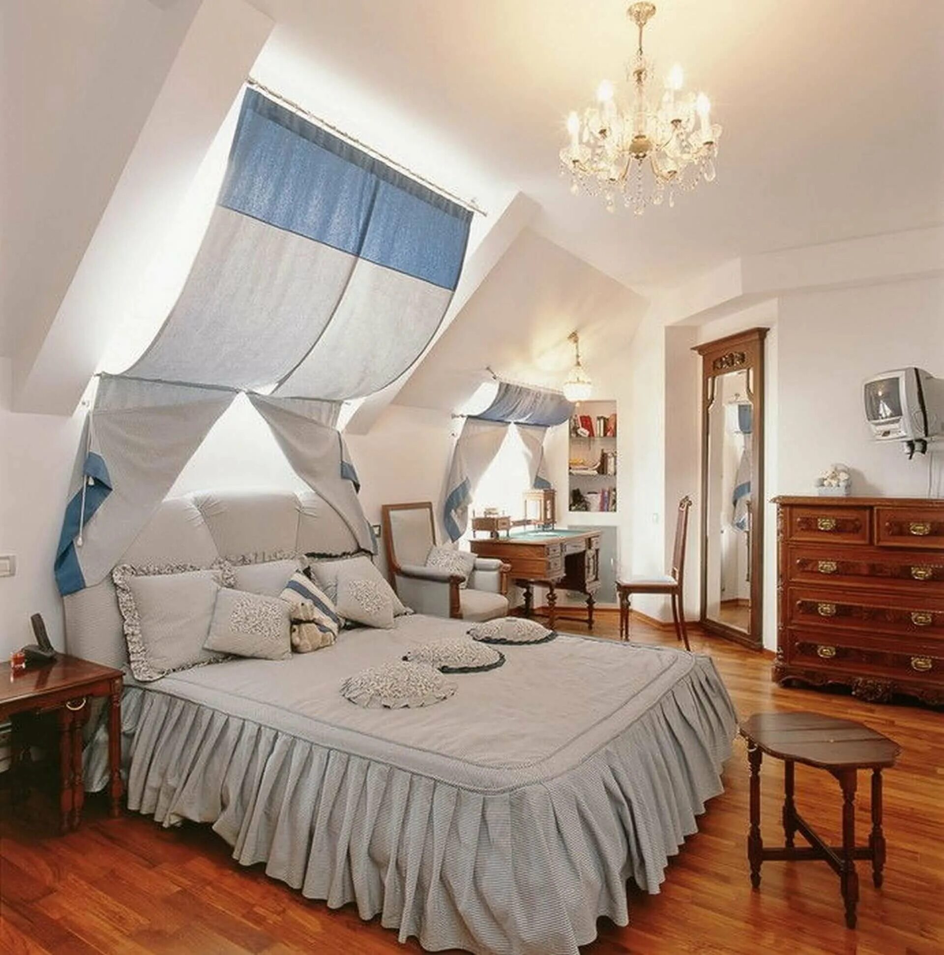 шторы на мансарде. шторы на мансарде со скошенным потолком. шторы на наклонные окна. шторы на мансарде со скошенным потолком. шторы на мансарде со скошенным потолком.