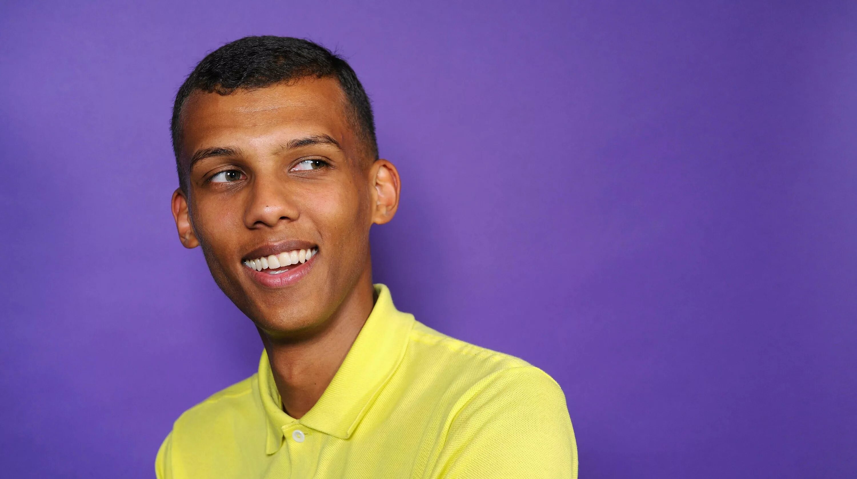 Рандеву стромай. Stromae 2022. Стром певец. Стромае певец 2022. Поль стромае.