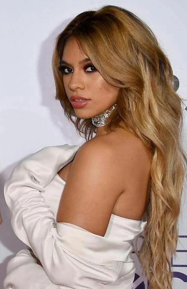 Dinah. Dinah jane.
