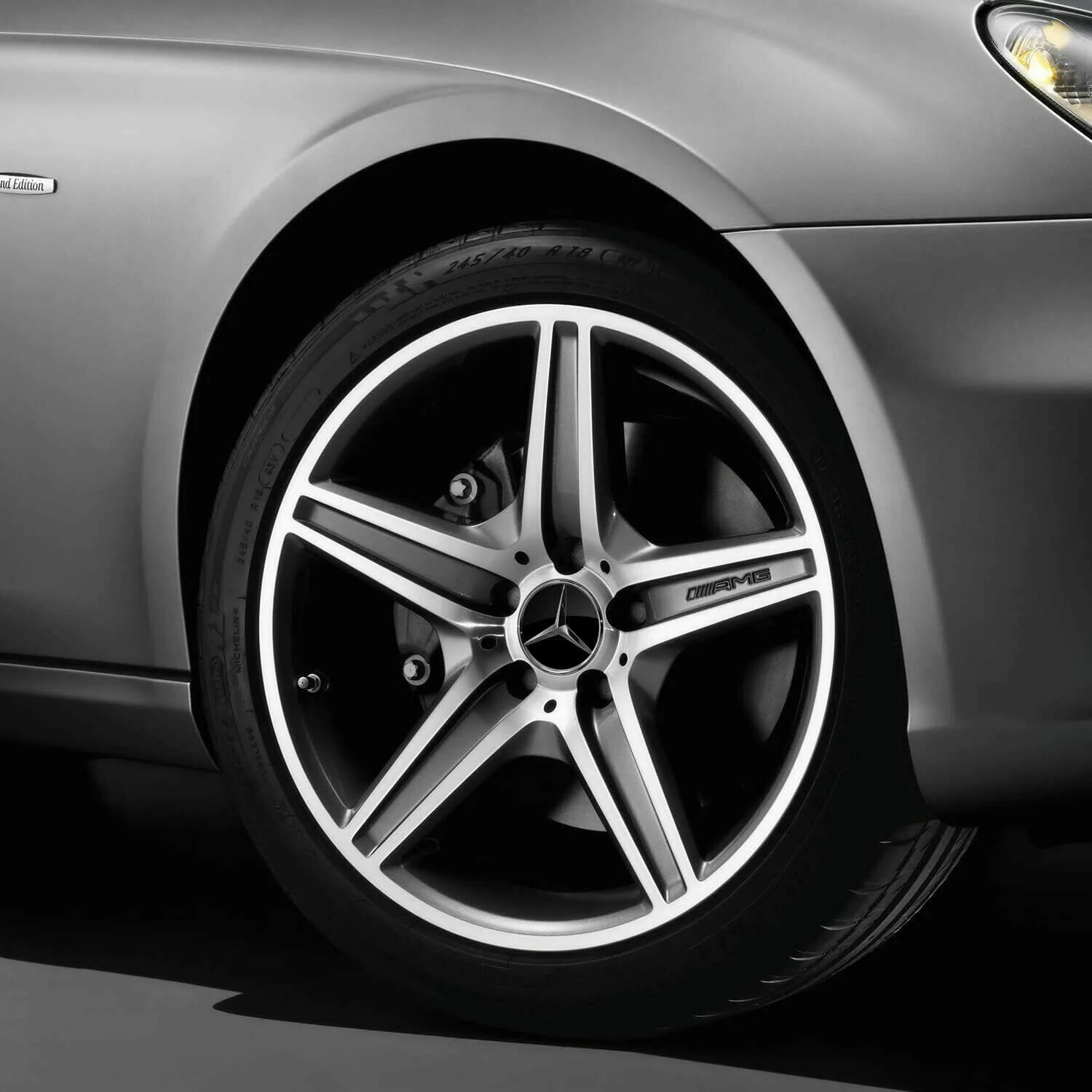 Диск литой мерседес r19 amg. Mercedes benz диск r18. Фото колесо мерседес. Фото колесо мерседес. Фото колесо мерседес.