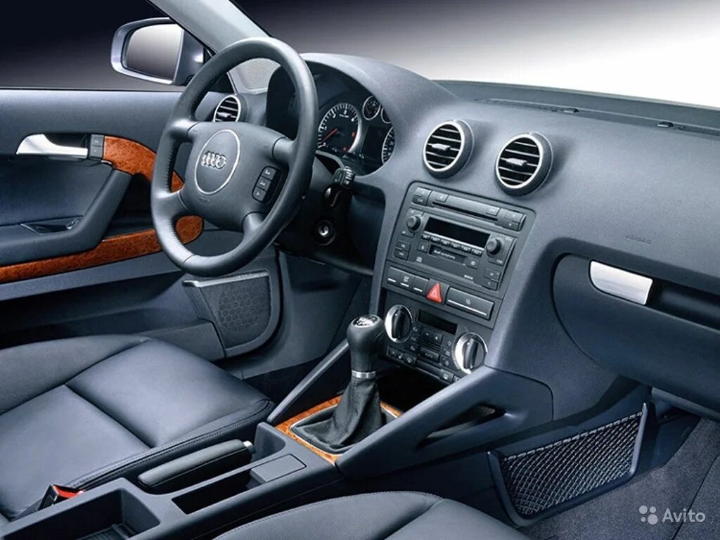 Торпеды сайт. Audi a3 2008 салон. Audi a3 8p 2003 Interior. Audi a3 2003-2013. Audi a3 8p 2008 салон.