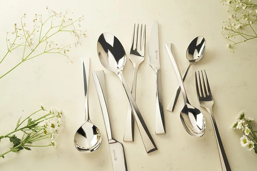 Модная посуда для сервировки. Cutlery столовые приборы stainless steel. Необычные столовые приборы. Stainless steel столовые приборы 18/10. Красивые вилки и ножи.