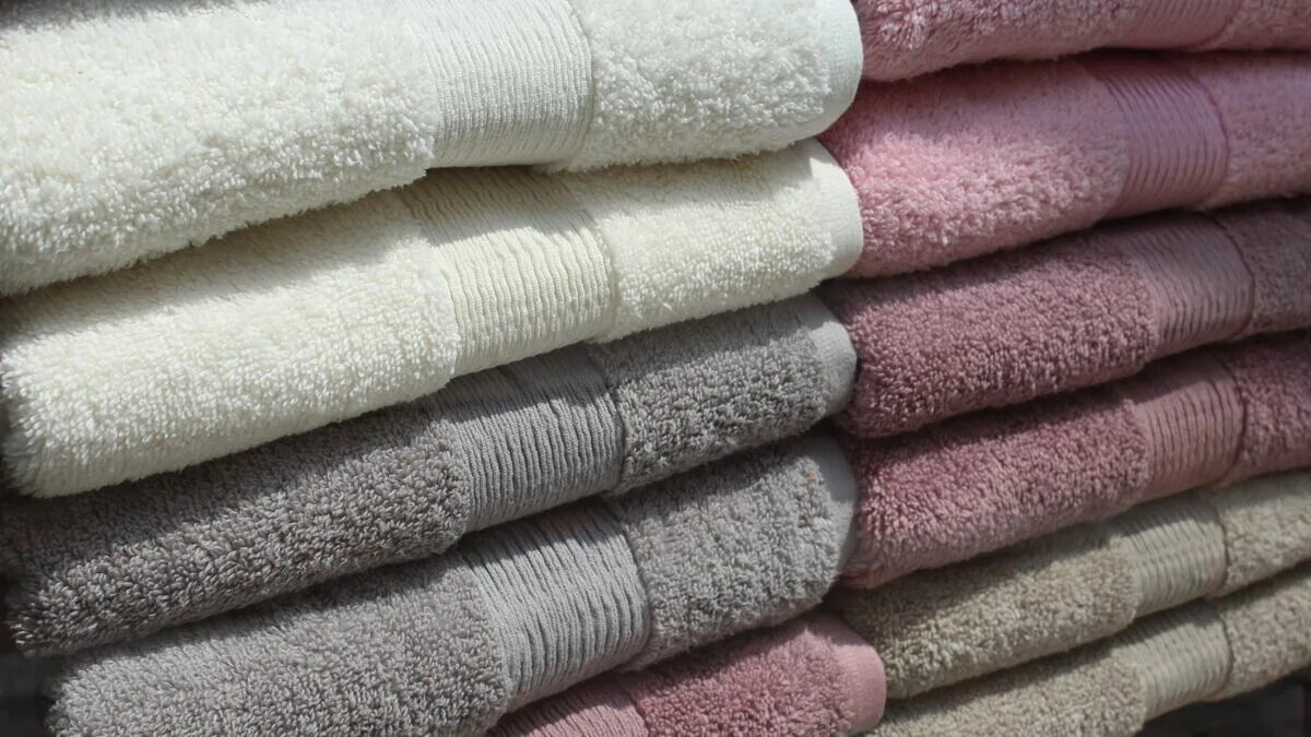 Полотенца нужно менять. Полотенце. Красивые полотенца. Полотенца ассортимент. Шерстяное полотенце.