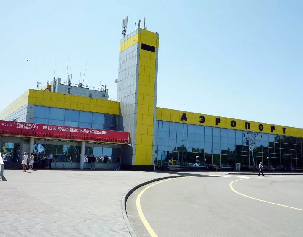 Аэропорт ставрополь внутри. Ставрополь аэропорт работает. Аэропорт шпаковское ставрополь. Аэропорт шпаковское ставрополь. Аэропорт ставрополь внутри.