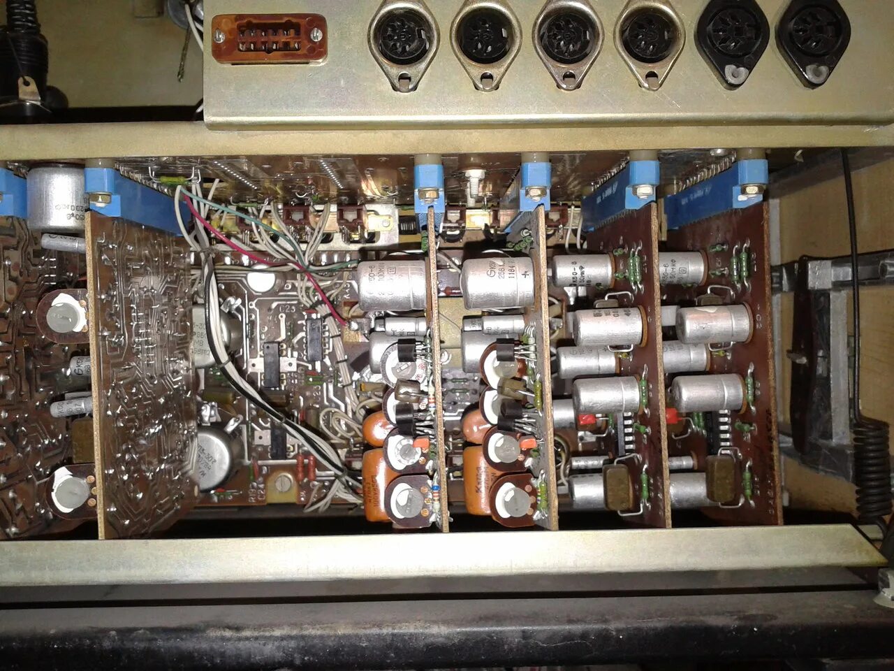 С1 103 содержание драгметаллов. Гкч к х1-46. Диод всу-10-1 содержание драгметаллов. С1 103 содержание драгметаллов. С1 103 содержание драгметаллов.