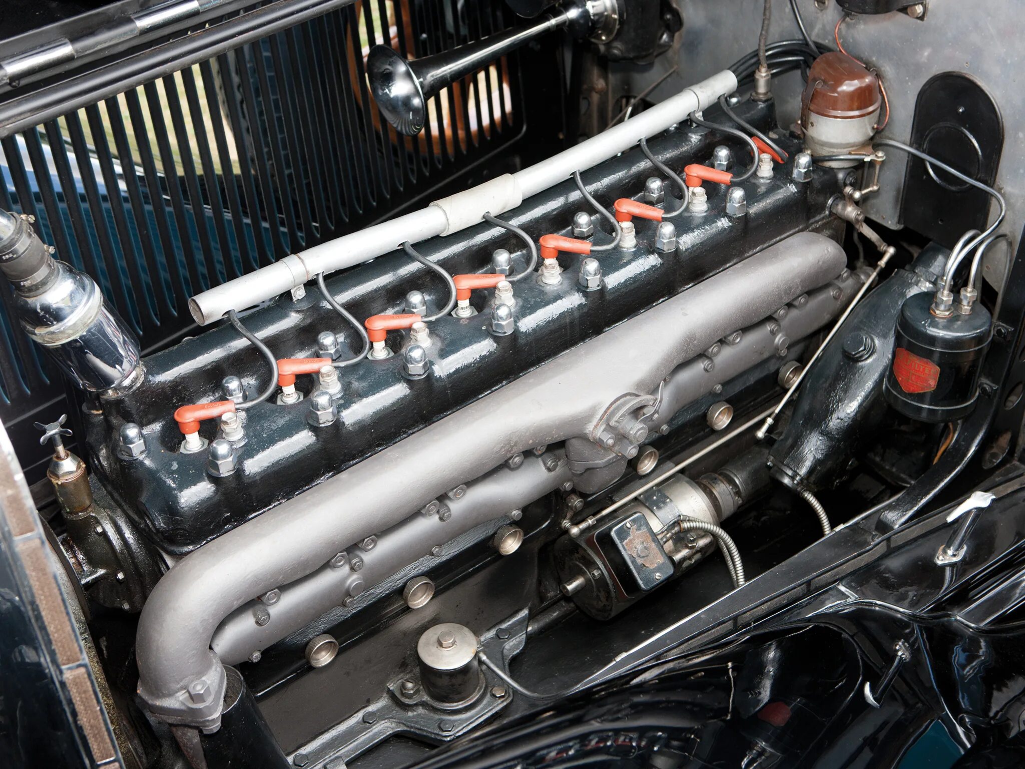 Мотор pontiac рядный 8. Двс рядный без компрессора. Рядный 6 цилиндровый двигатель. Двигатель зил 6 цилиндровый. Двигатель рядная 8.