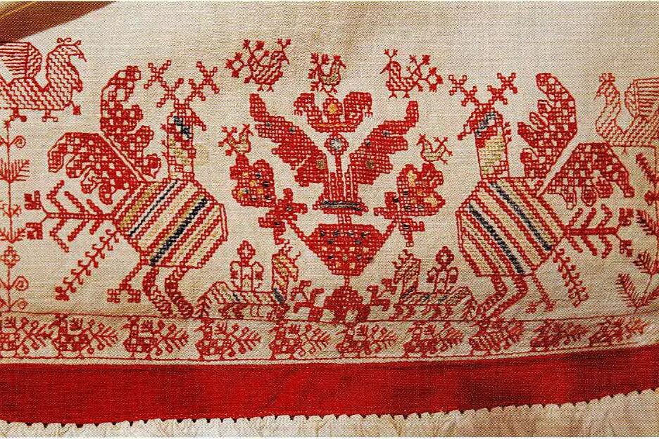 панно на мешковине. традиционная вологодская вышивка тамбурным швом. губерния рукоделие. вышивка рушники вологодская губерния. рукоделие.