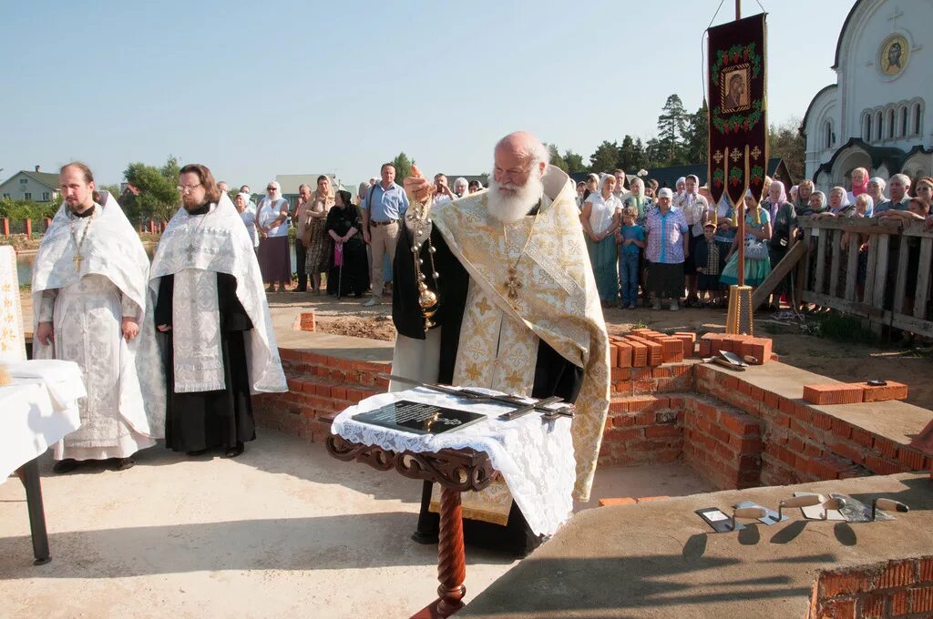 храм елисаветы в опалихе. елисаветинский храм г красногорска. елизаветинский храм опалиха отец павел. храм преподобномученицы елизаветы хабаровск. опалиха праздник церковный.