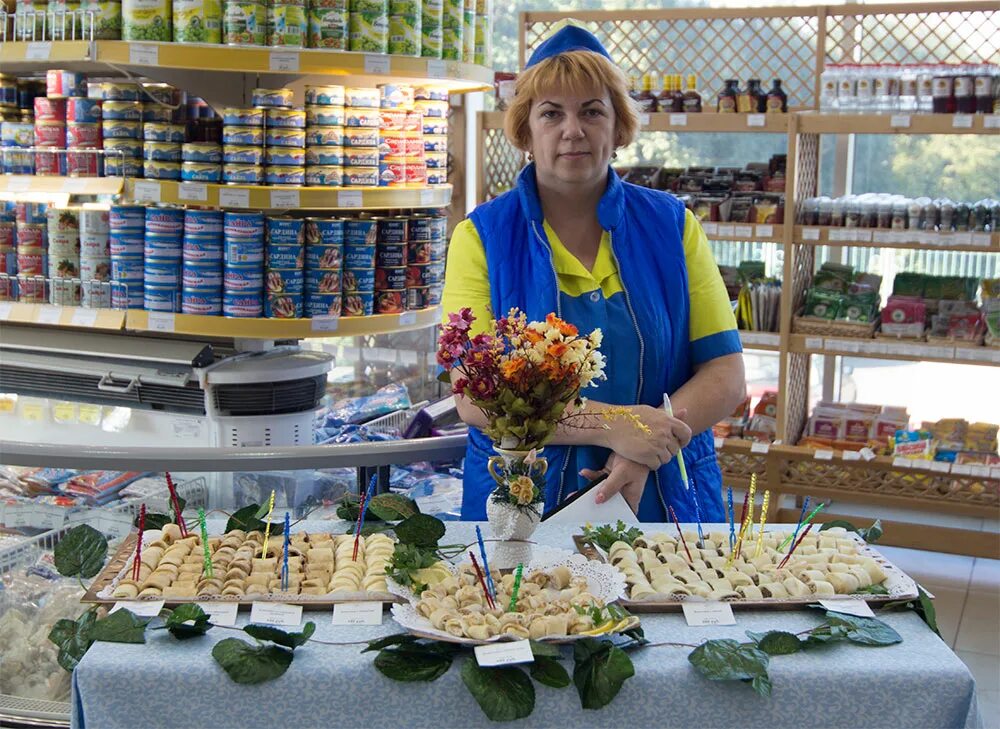 Кассир ру москва дегустация вднх. Дегустация блинов. Масленица дегустация. Дегустация блинов на Масленицу. Ярмарка дегустация блинов.