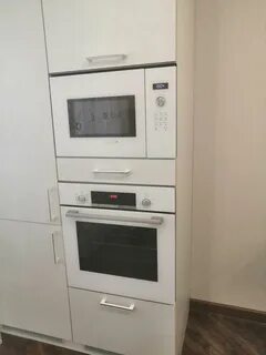 Встраиваемый духовой шкаф и микроволновка