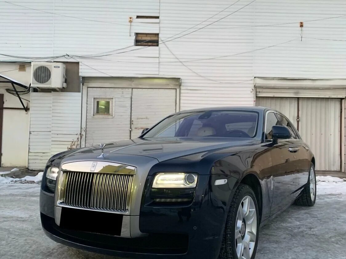 Роллс номер. Rolls Royce Ghost 2012. Роллс Ройс Ghost 6.6. Rolls-Royce Ghost i 2012. Роллс Ройс Ghost 2012.