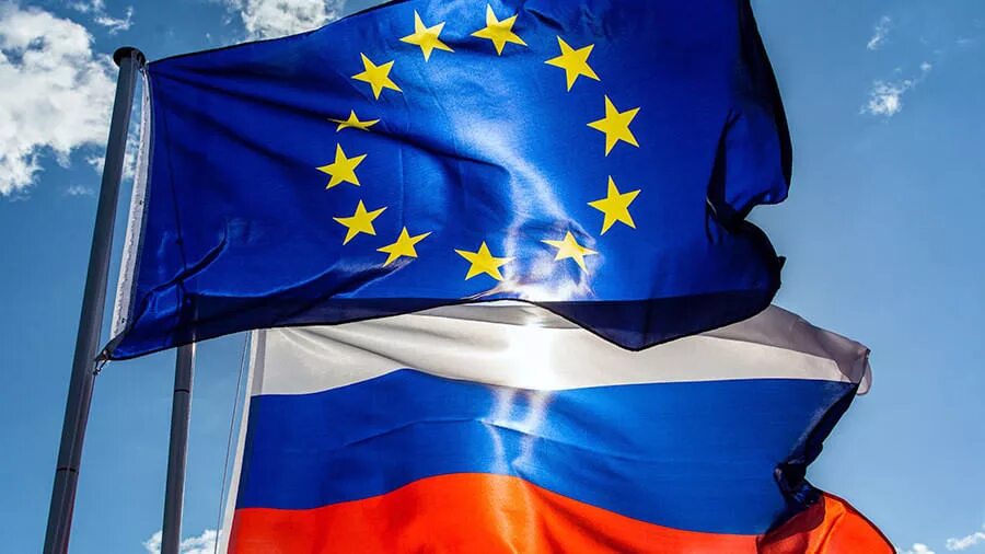 Флаг ЕС И России. Флаг европейского Союза и России. Россия в Евросоюзе. Россия и Европейский Союз.