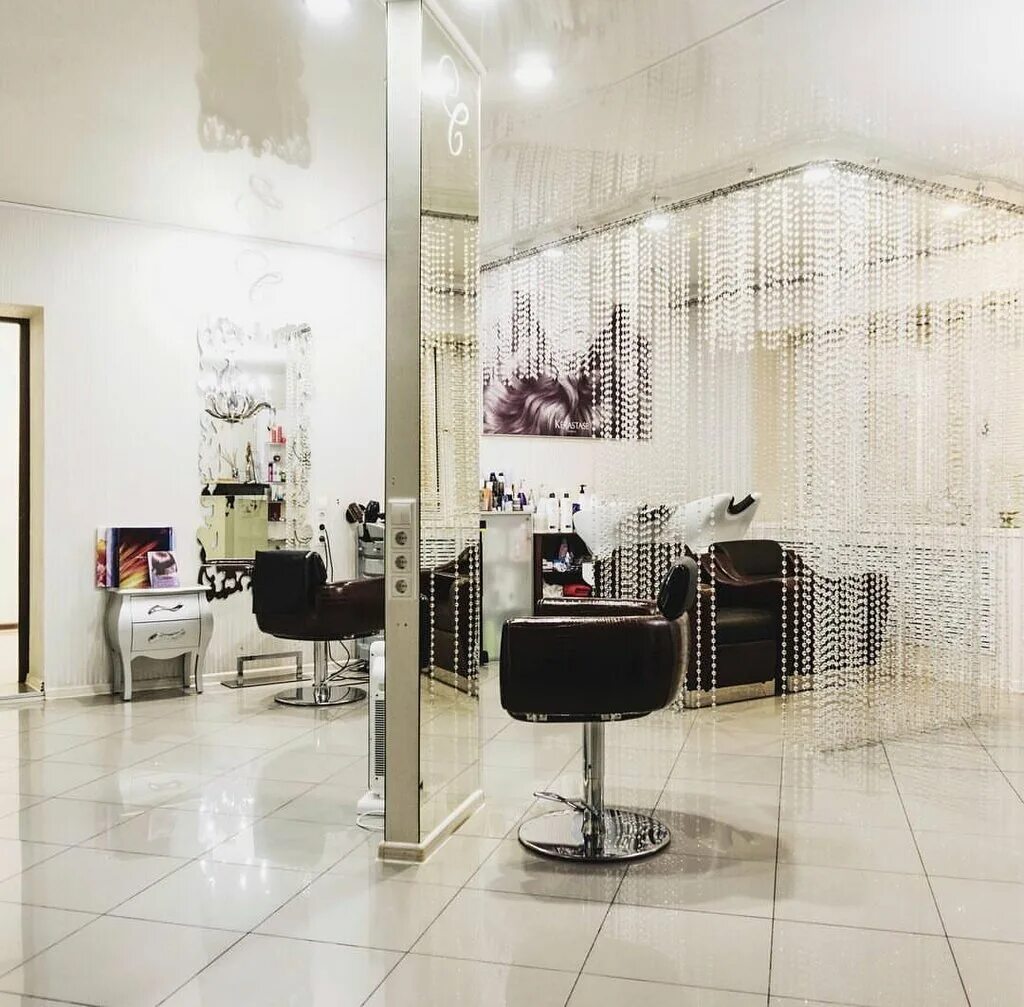 Манхэттен салон красоты. Интернациональная 2 новый уренгой клео. Ленинградский проспект 10 г новый уренгой. Новый салон красоты. Парикмахерская 5 новый уренгой.