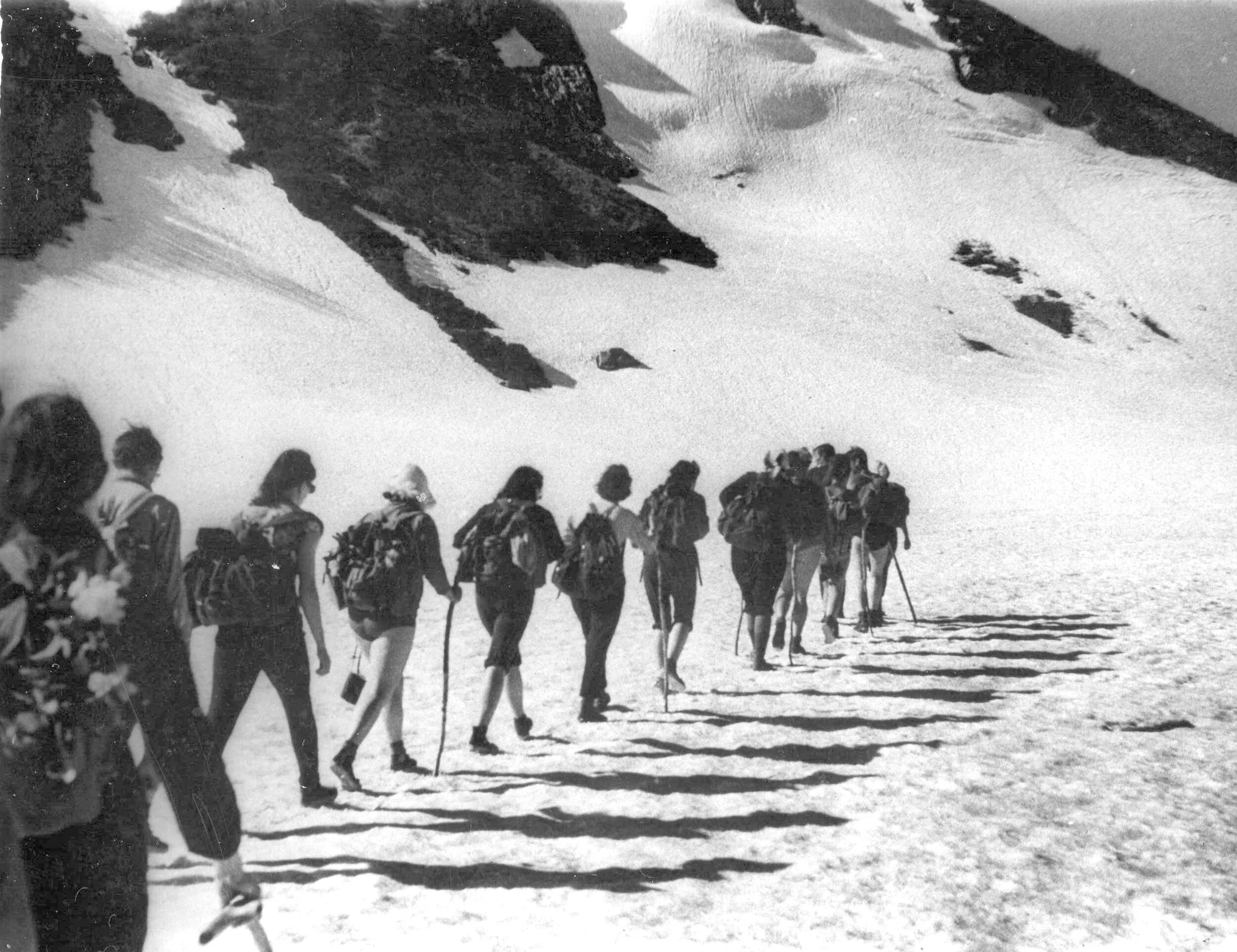 Вокруг монблана треккинг. Гора фишт. Треккинг в альпах. 100 км пешком. 70 км пешком.