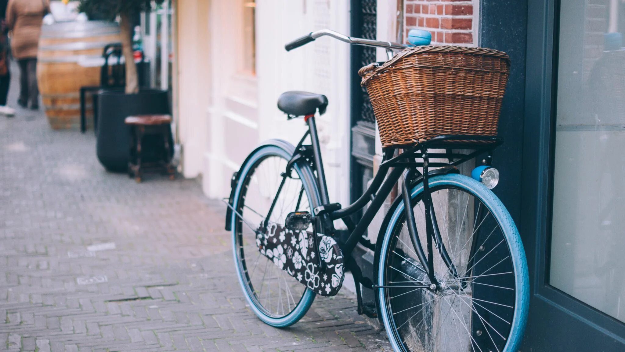 Bike сайт. Велосипед. Красивые ретро велосипеды. Красивый городской велосипед. Велосипед на улице.