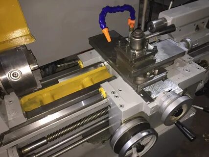 Токарный станок по металлу иж 250