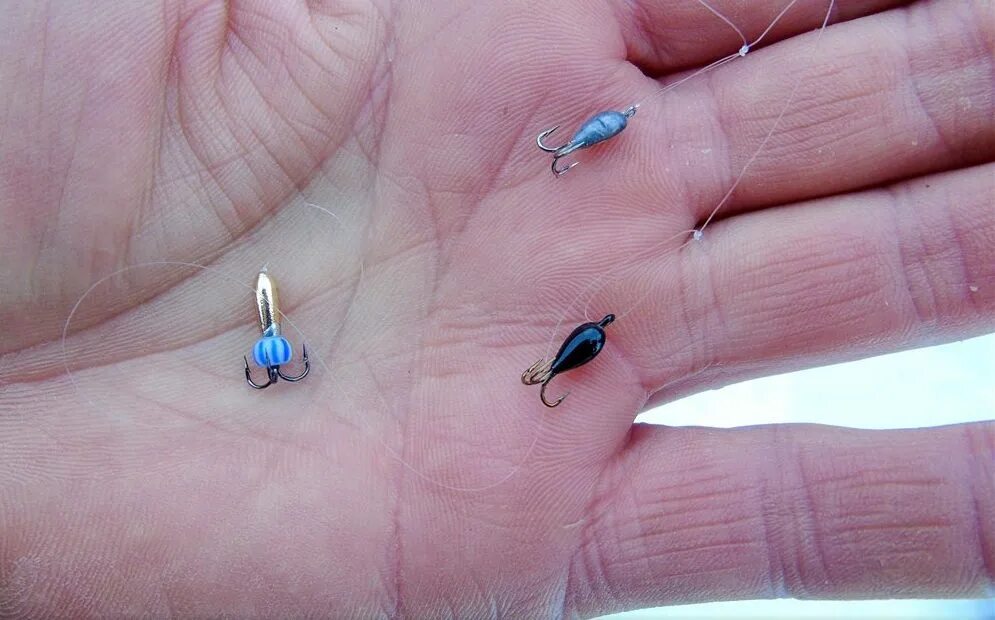 гирлянда для морской рыбалки. гирлянда для рыбалки. оснастка гирлянда для зимней рыбалки. снасть отводной на окуня. гирлянда для зимней рыбалки.