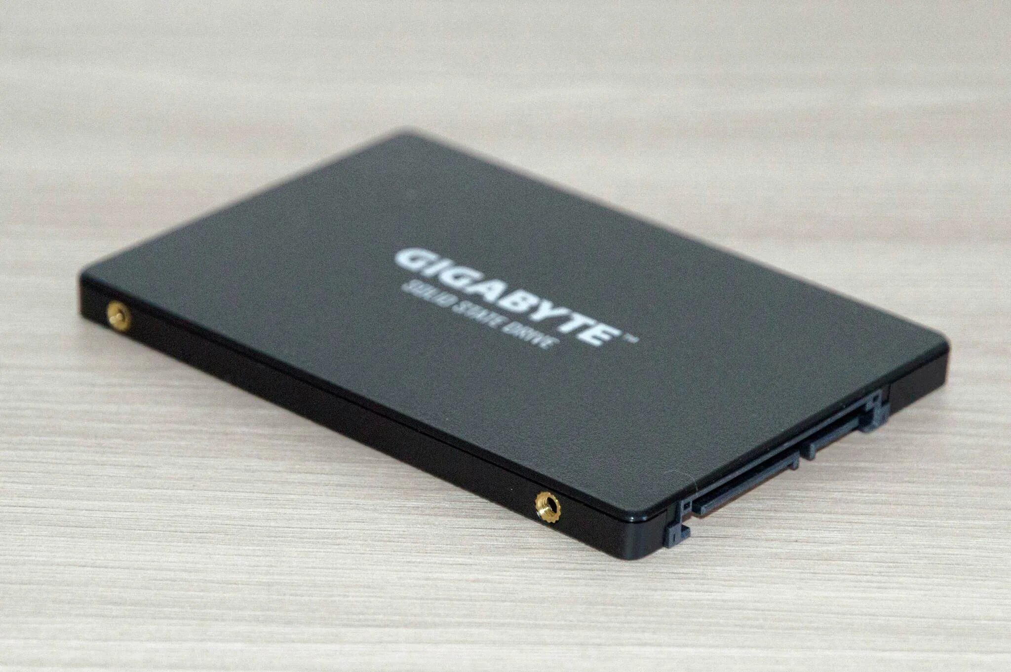 Ssd накопитель емкость. SSD Gigabyte 120gb GP-gstfs31120gntd. SSD накопитель Gigabyte 240gb. SSD диск Gigabyte 120gb. SSD 2.5'' 120gb Gigabyte GP-gstfs31120gntd.